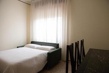 پانسیون La Rosa Rooms & Holiday Home