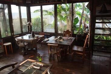 پانسیون Minshuku Itoman Garigari Oshiro Vacation Stay 25712v