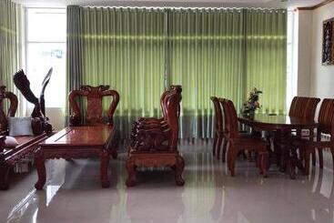 پانسیون Xaythone Guest House