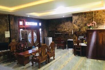 پانسیون Xaythone Guest House