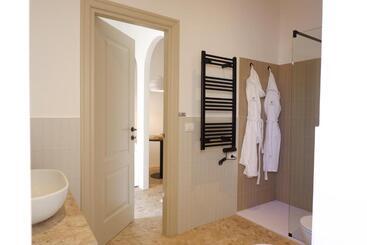 تختخواب و صبحانه Palazzo Camerlengo Suites Relax
