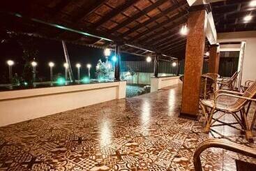 Cherai Lake Resort
