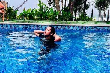 Cherai Lake Resort