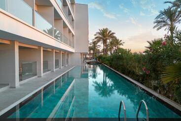 هتل Arin Resort Bodrum