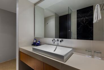هتل Aston Inn Cilacap