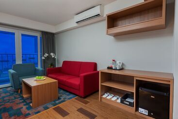 هتل Aston Inn Cilacap