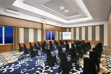 هتل Aston Inn Cilacap
