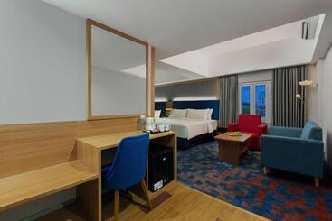 هتل Aston Inn Cilacap