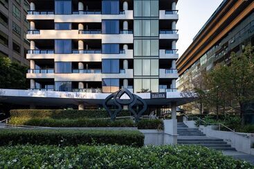هتل Oaks Melbourne St Kilda Road