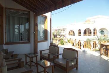 هتل Red Sea Relax