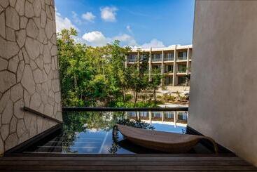هتل Secrets Tulum Resort & Beach Club Adults Only All Inclusive