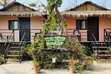 پانسیون Bamby Chilling House   Feel The Nature