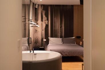پانسیون B&b Suite Carafa 61