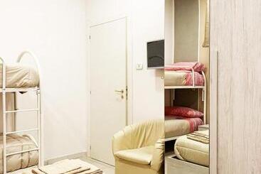 پانسیون Home Regina Giovanna