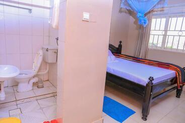 Precise Motel
