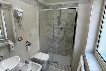 Skycity B&b
