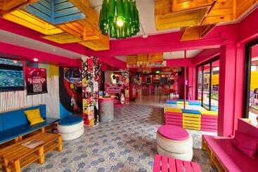 هاستل Slumber Resort Koh Chang