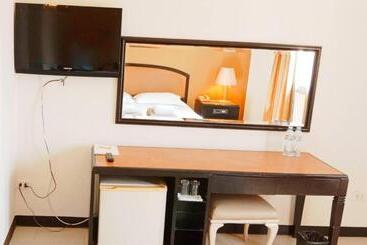 هاستل Tinidee Inn Ranong