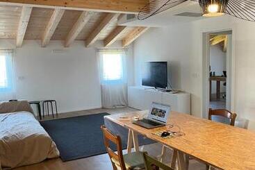 تختخواب و صبحانه Casa Paola