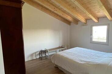 تختخواب و صبحانه Casa Paola