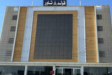 فندق قولد تاور