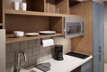 هتل Candlewood Suites Atlanta Kennesaw By Ihg
