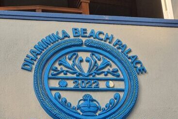酒店 Dhammika Beach Palace