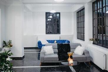هتل Gabata Inn