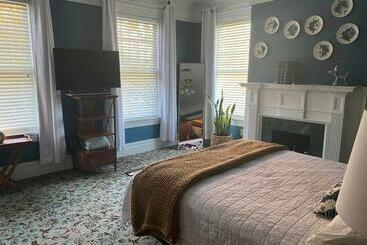 هتل The Pasfield House