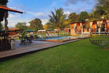 هتل Rancho Sofia