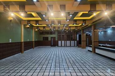 酒店 Subham Residency And Restaurant