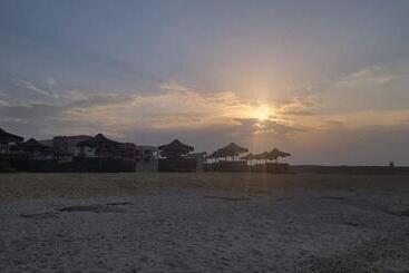 Oyster Bay Beach Resort   Luxury Serviced Condo