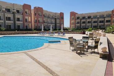 Oyster Bay Beach Resort   Luxury Serviced Condo