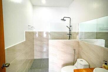پانسیون Anilao Ocean View Guest House