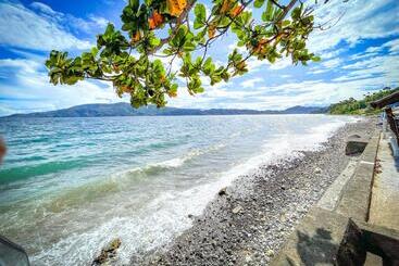 پانسیون Anilao Ocean View Guest House