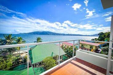 پانسیون Anilao Ocean View Guest House