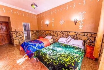 پانسیون Riad Lalla