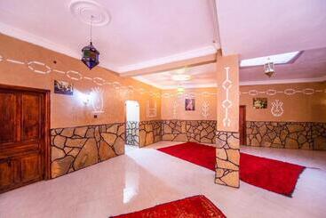 پانسیون Riad Lalla