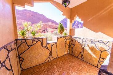 پانسیون Riad Lalla