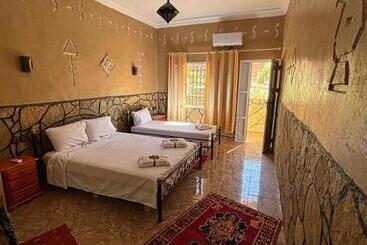 پانسیون Riad Lalla