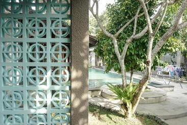 پانسیون Villa Dende Lombok
