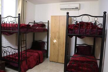 پانسیون Ycc Guesthouse