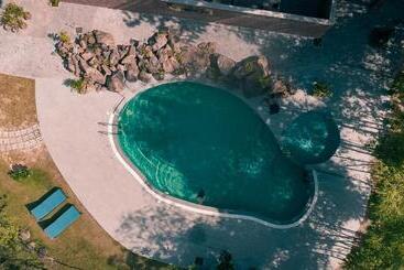 استراحتگاه Bougainvillea Retreat & Spa