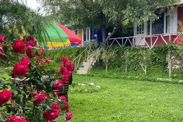استراحتگاه Sairra   Hotel & Restaurant