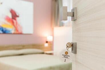تختخواب و صبحانه Archimede S Rooms