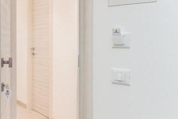 تختخواب و صبحانه Archimede S Rooms