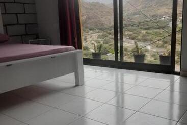 تختخواب و صبحانه Casa Familiar Pôr Do Sol