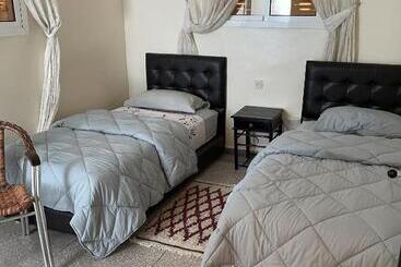 تختخواب و صبحانه Hôtel Titrit