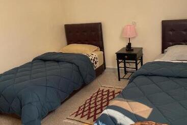 تختخواب و صبحانه Hôtel Titrit
