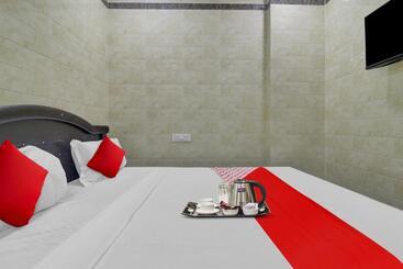 Hotel O Ashoka Classic Near Gokul Chat